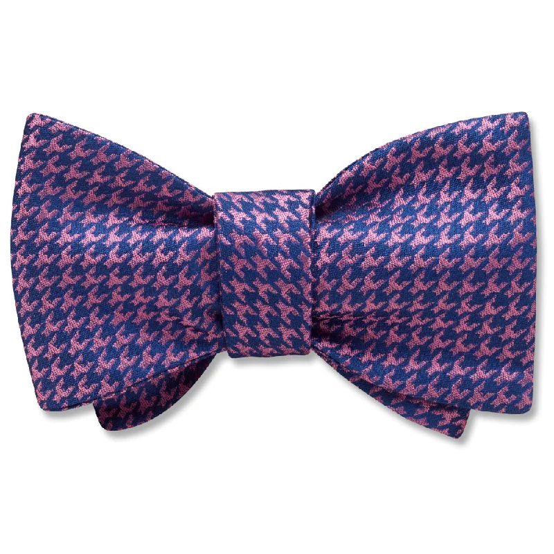 Dentille - bow ties