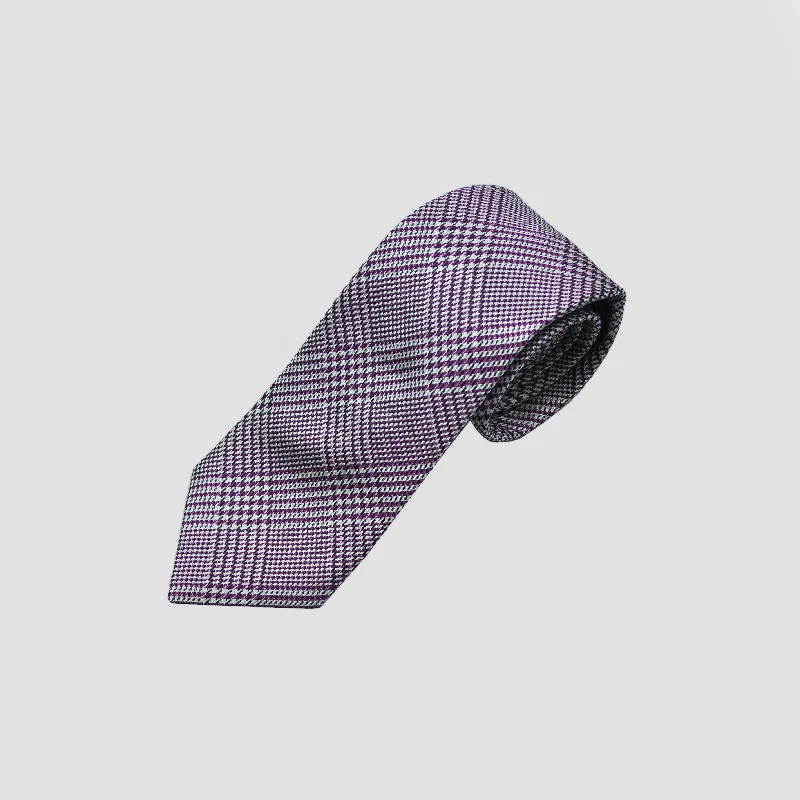 Puppy Tooth Checks Silk Tie in Claret