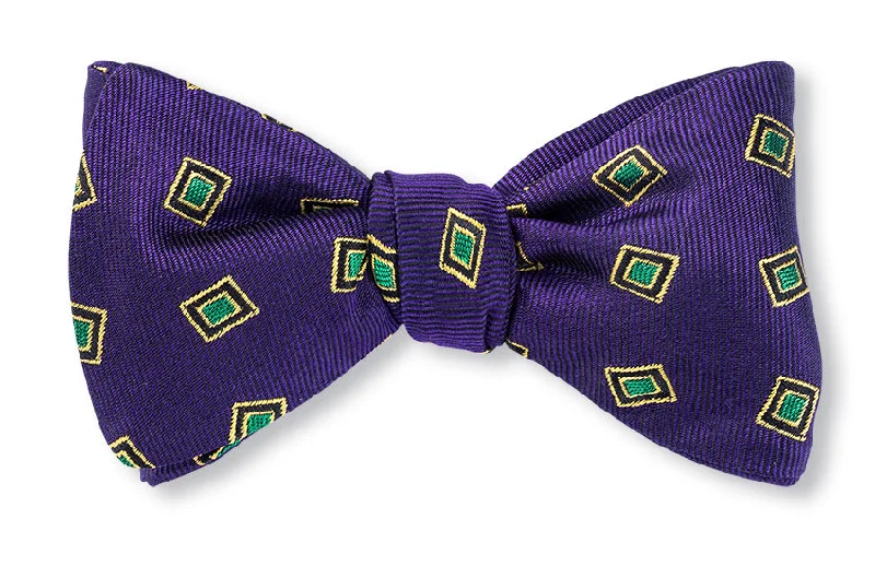 Purple Victoria Medallions Bow Tie - B5674