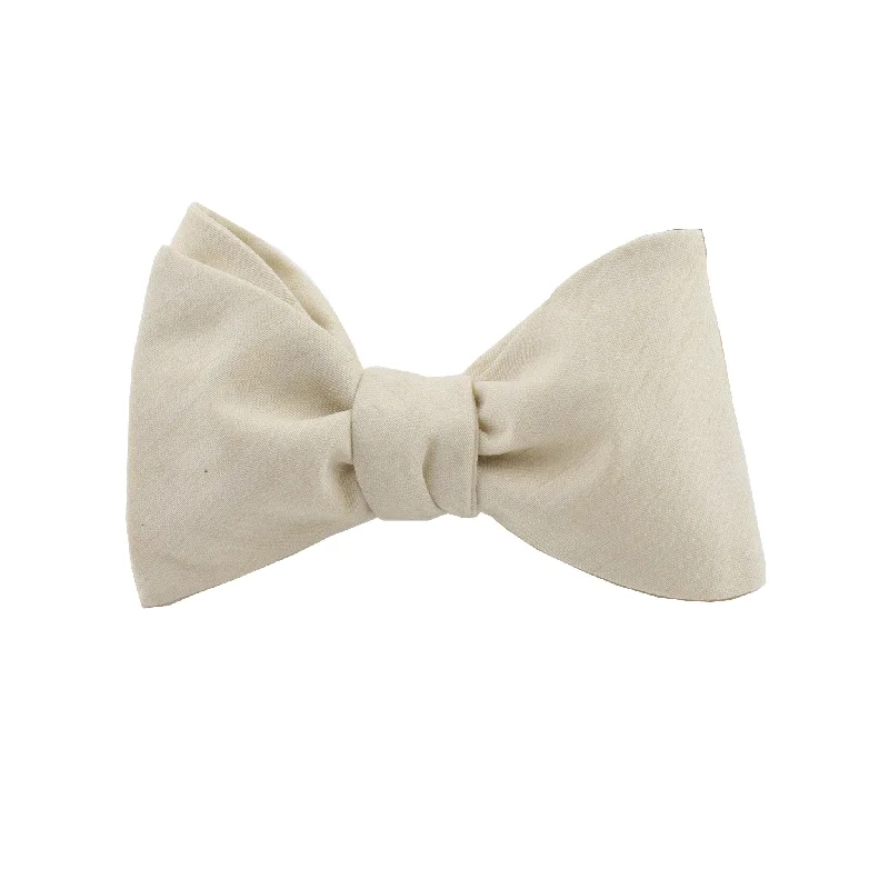 Lightweight Ivory Self Tie Bow Tie